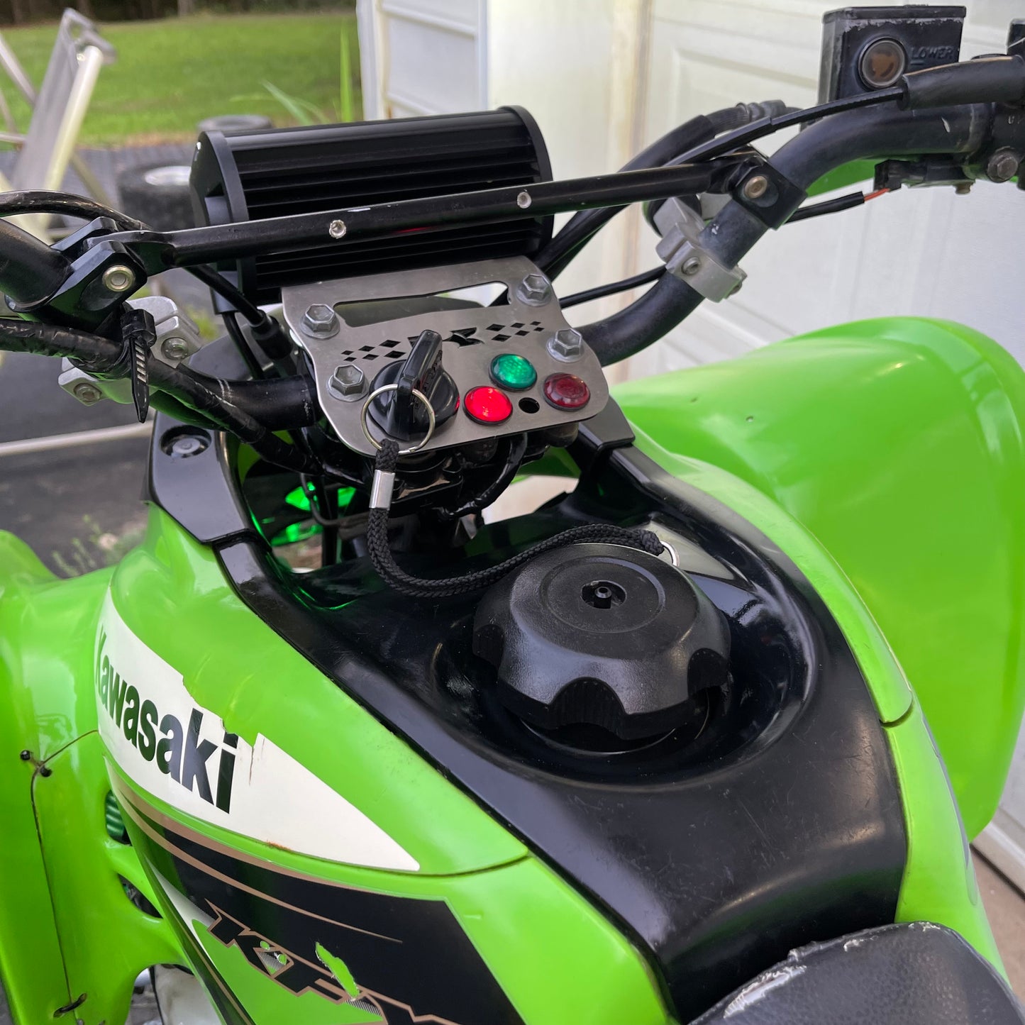 Kawasaki KFX400 Light Bar Dash Mount